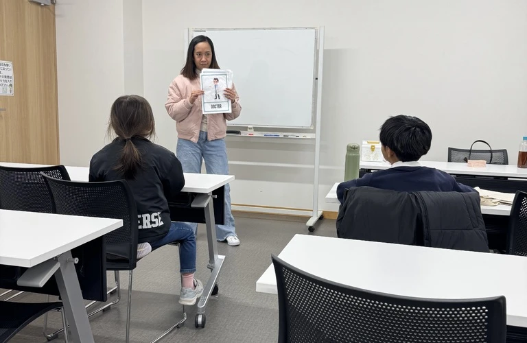 新一年生必見！ 英会話で未来を切り拓く