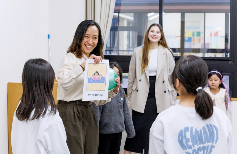 英語力だけじゃない！子どもの可能性を引き出す非認知能力の重要性